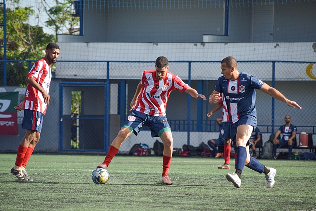 防线偶尔出 防线偶尔出